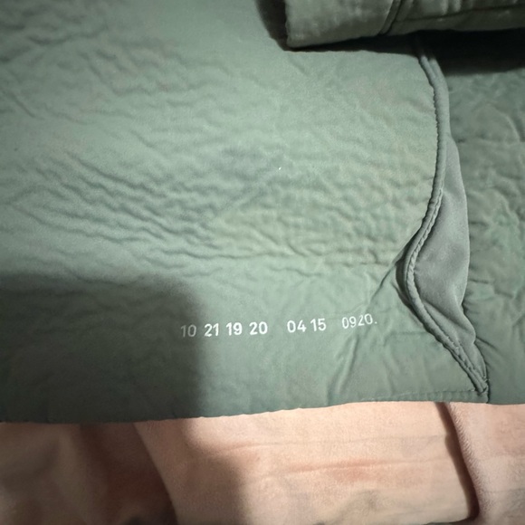 Nike Therma-FIT ADV Repel Convertible Hoodie (Crop) - Picture 3 of 6